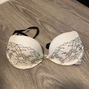 Victoria’s Secret Bra
